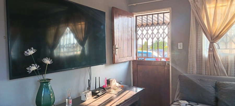 3 Bedroom Property for Sale in Freedom Park North West